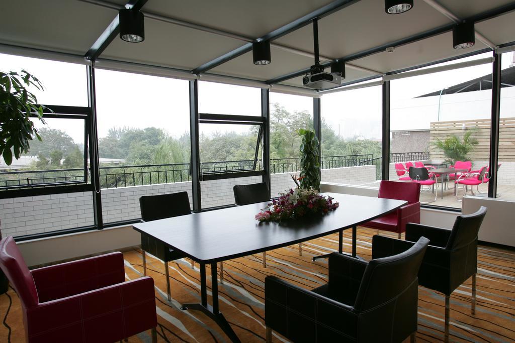 Sunjoy Hotel Beijing Bagian luar foto